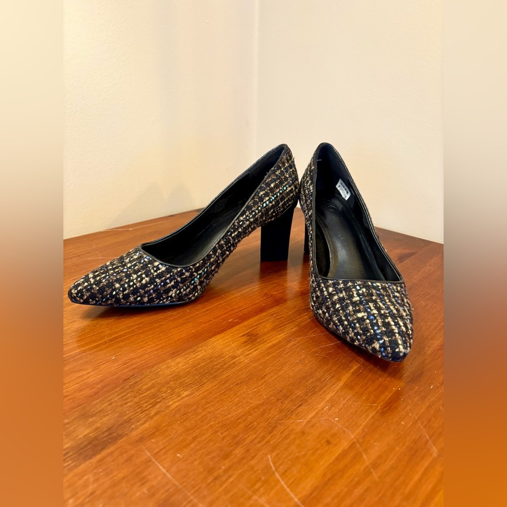 Logo Lori Goldstein Size 9 Women’s Brown Tweed Liza Block Heel Pump